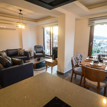 Lovely With Amazing View And Shared Pool In * Fethiye